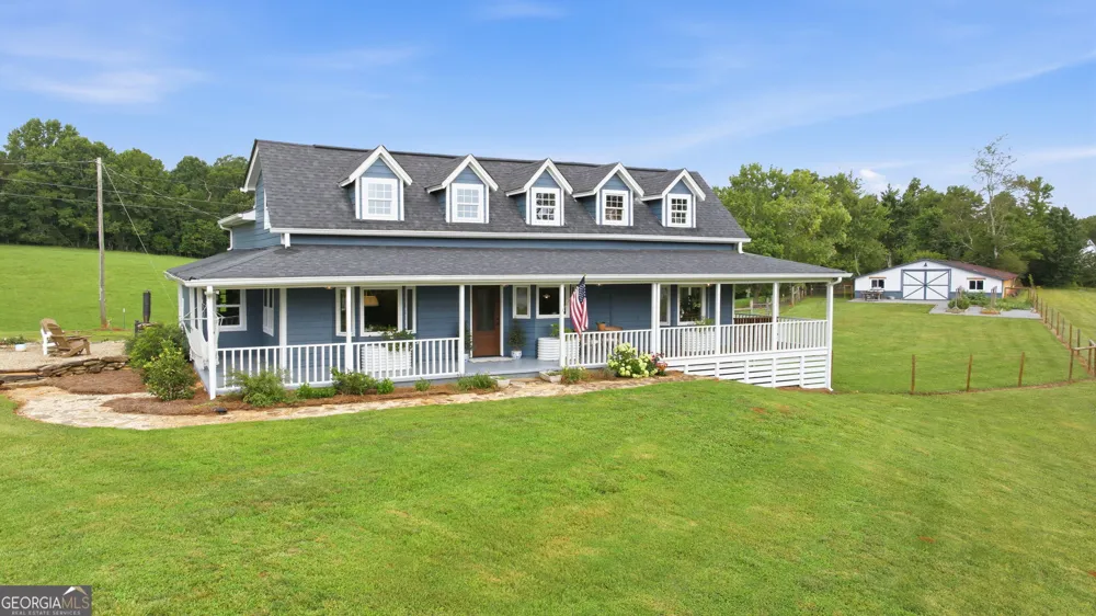 828 Garner RD Cornelia, GA 30531