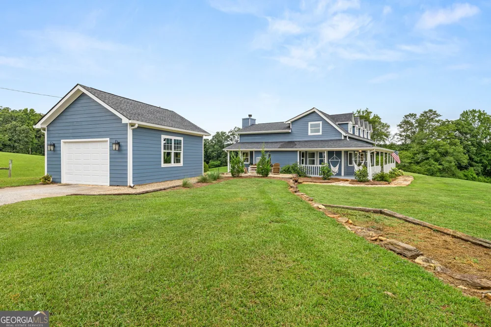 828 Garner RD Cornelia, GA 30531
