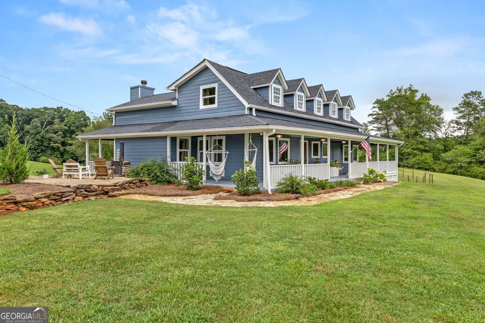 828 Garner RD Cornelia, GA 30531