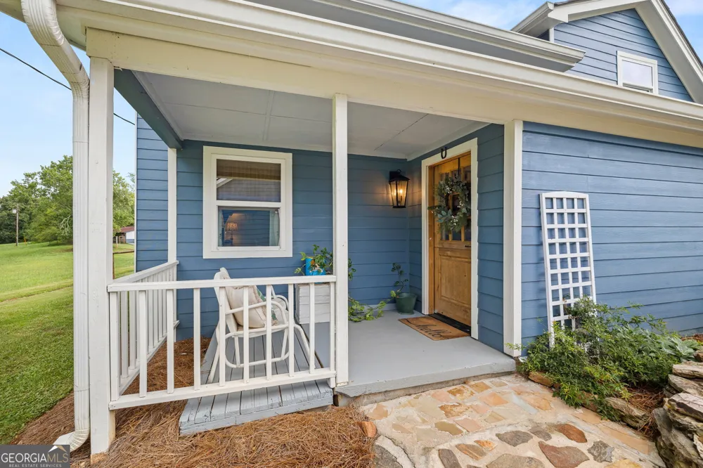 828 Garner RD Cornelia, GA 30531