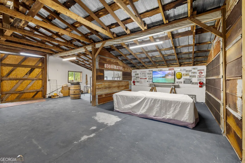 828 Garner RD Cornelia, GA 30531