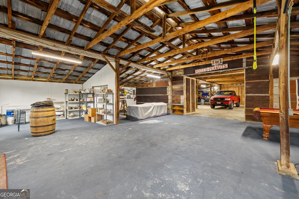 828 Garner RD Cornelia, GA 30531