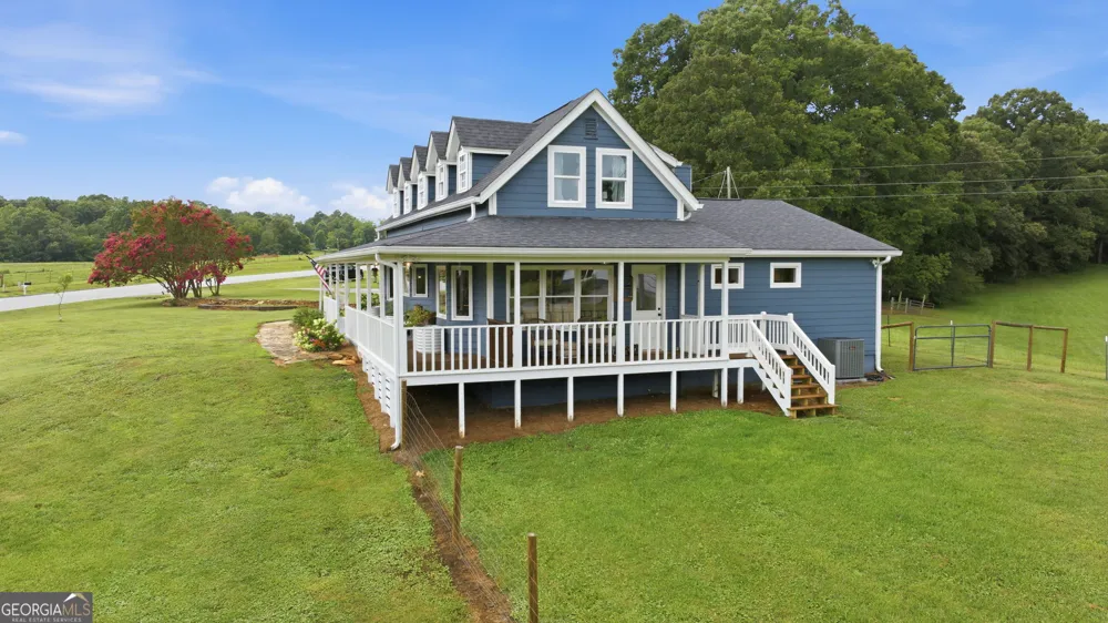 828 Garner RD Cornelia, GA 30531