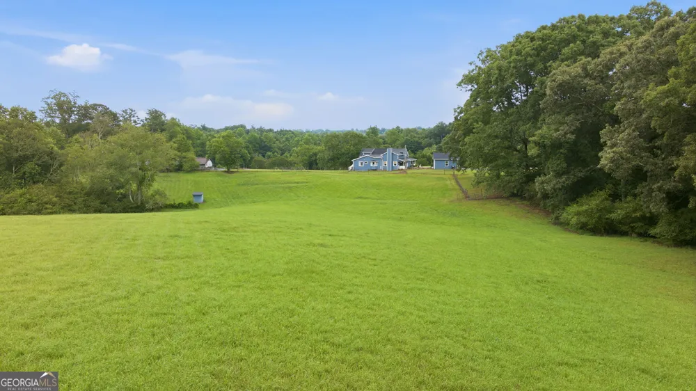 828 Garner RD Cornelia, GA 30531