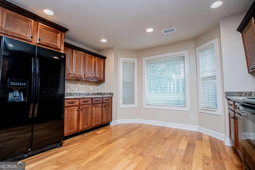 225 Hilltop RD Roopville, GA 30170