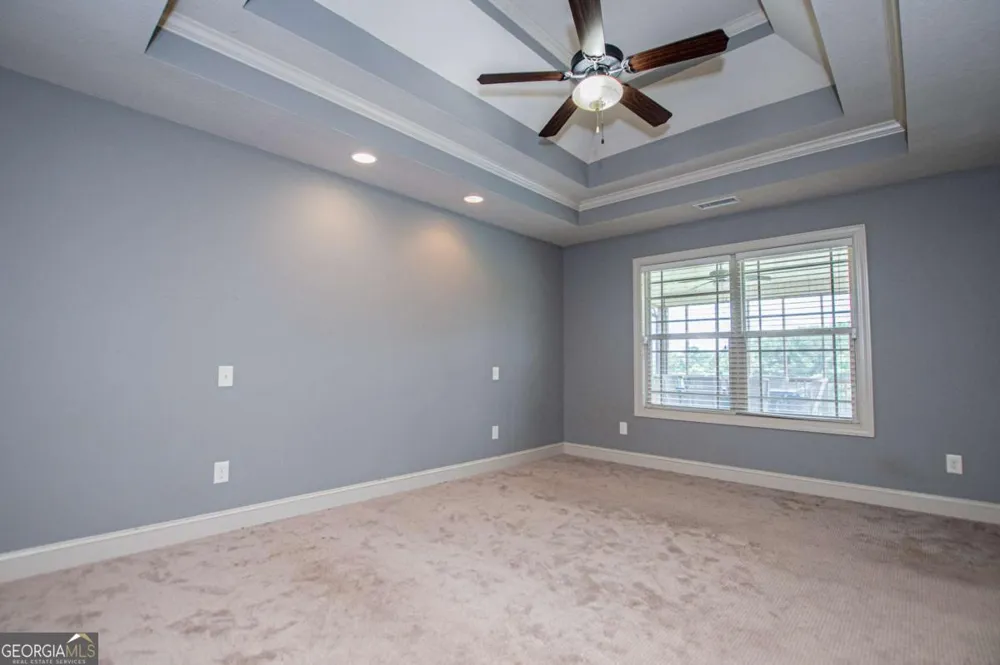 225 Hilltop RD Roopville, GA 30170