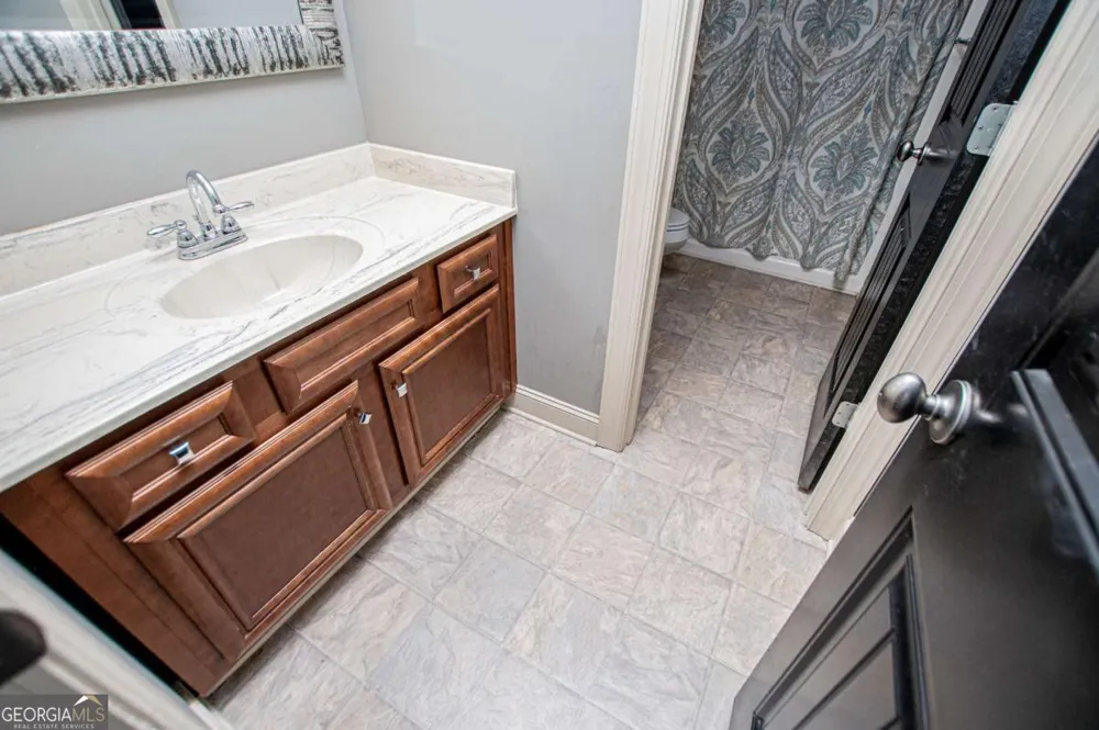 225 Hilltop RD Roopville, GA 30170