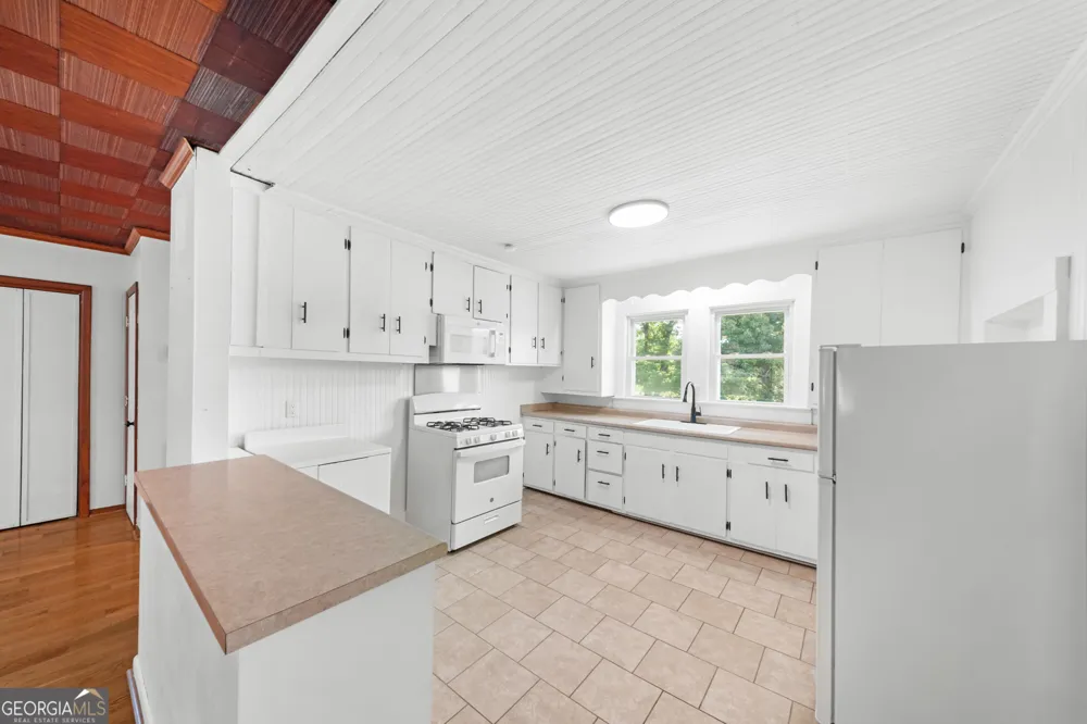 3367 Rocky Ford RD Portal, GA 30450
