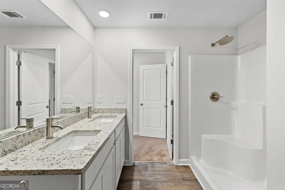 4825 ORCHARD Grove WAY Gainesville, GA 30504