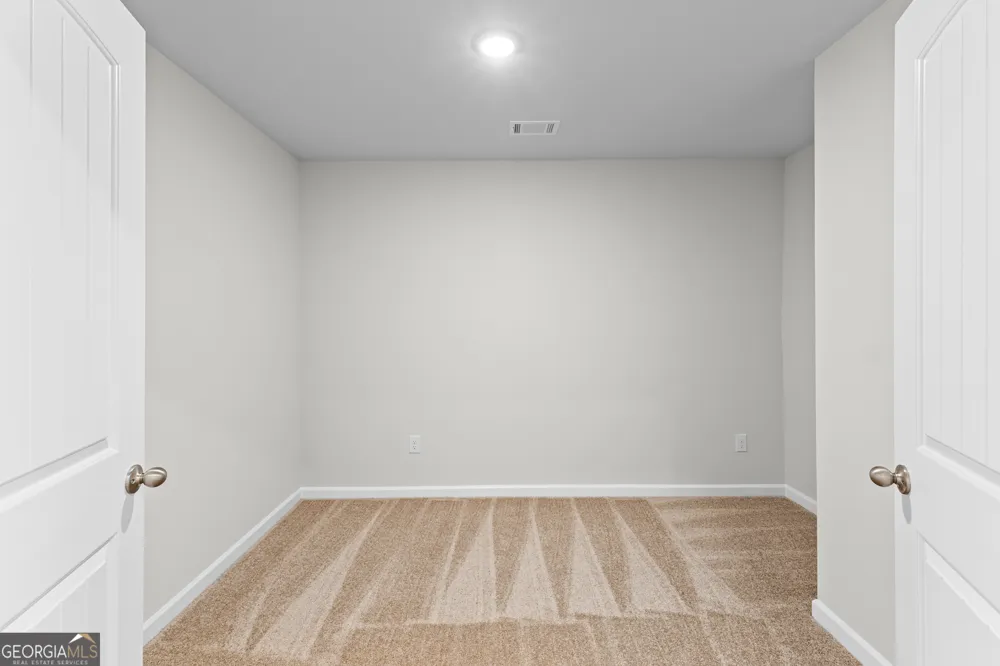 4825 ORCHARD Grove WAY Gainesville, GA 30504