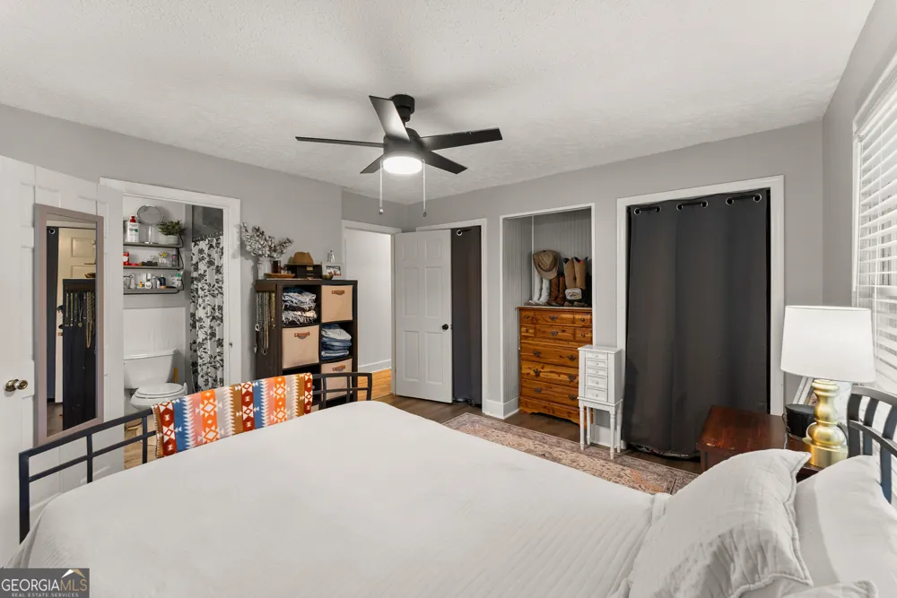 5907 Main ST Lula, GA 30554