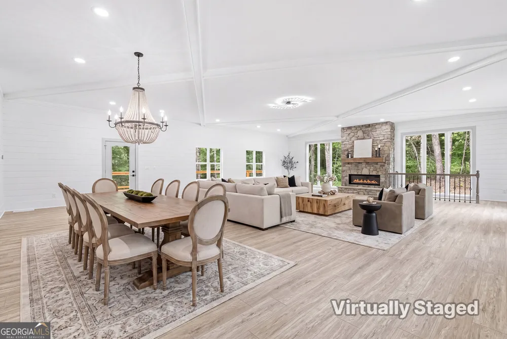 684 McCrackin RD Lakemont, GA 30552
