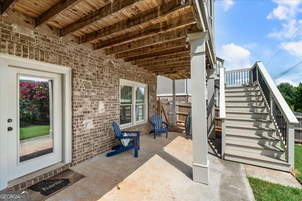 657 Dunbrody DR Milton, GA 30004