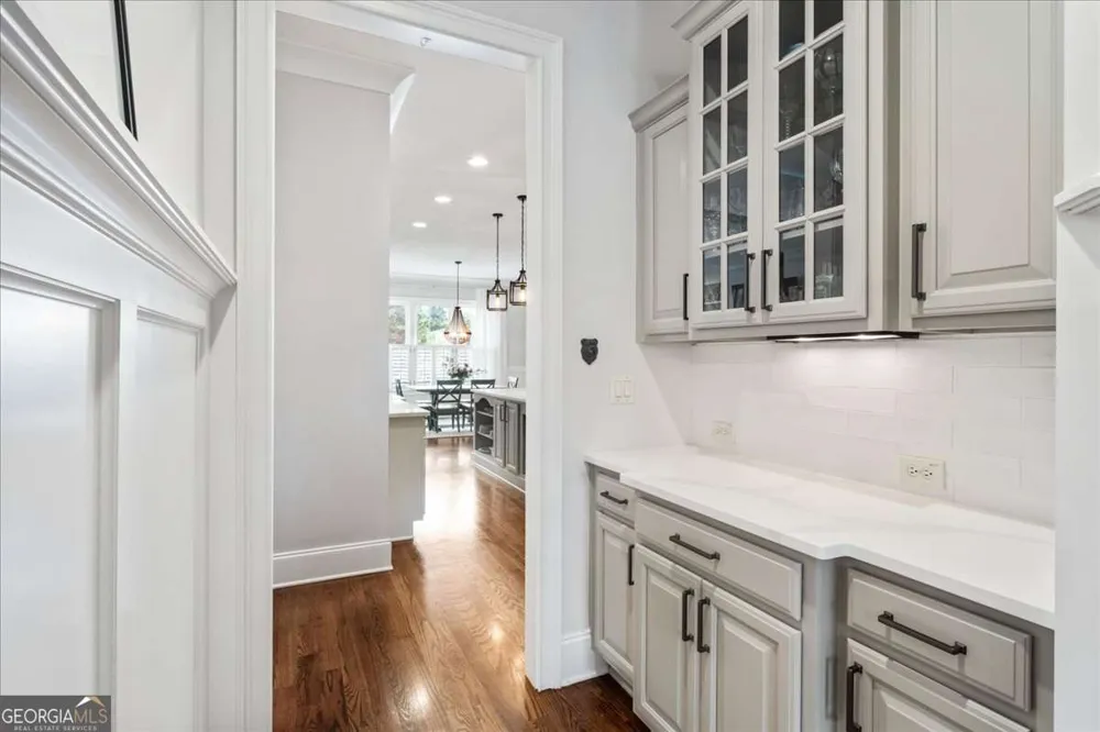 657 Dunbrody DR Milton, GA 30004