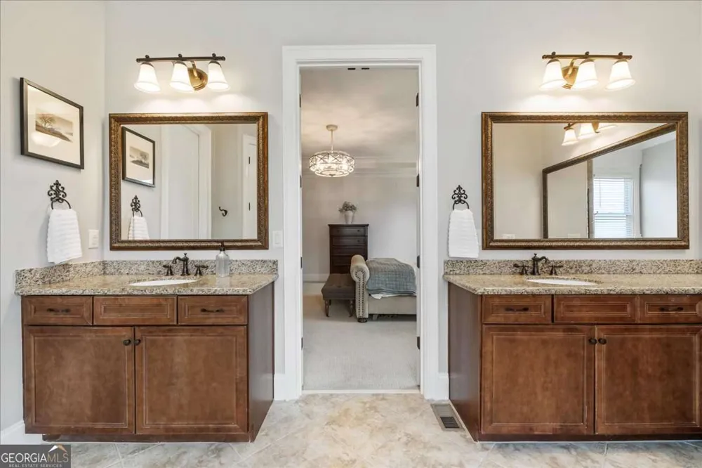 657 Dunbrody DR Milton, GA 30004
