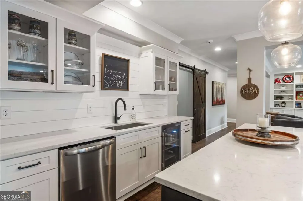 657 Dunbrody DR Milton, GA 30004