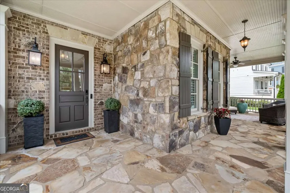 657 Dunbrody DR Milton, GA 30004