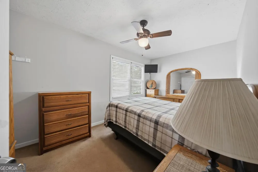 216 River Oak DR Eatonton, GA 31024