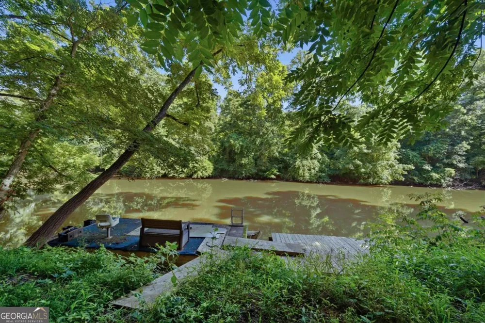 216 River Oak DR Eatonton, GA 31024