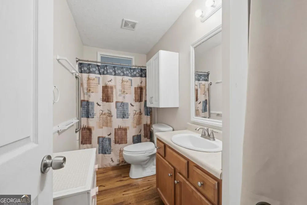 216 River Oak DR Eatonton, GA 31024