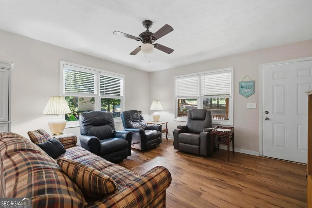 216 River Oak DR Eatonton, GA 31024