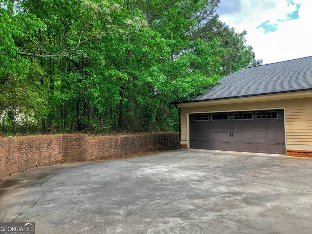 1121 Livingston TRL Bogart, GA 30622