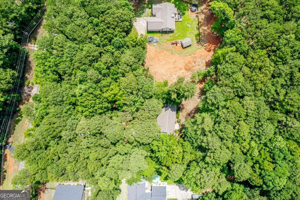 372 East Riverbend DR Eatonton, GA 31024