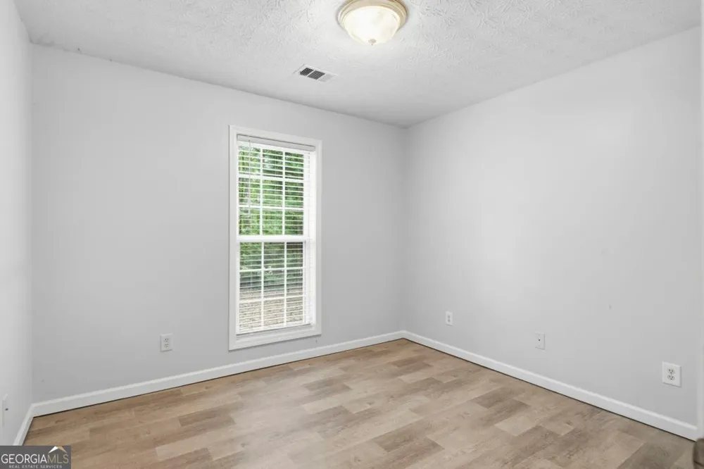 372 East Riverbend DR Eatonton, GA 31024