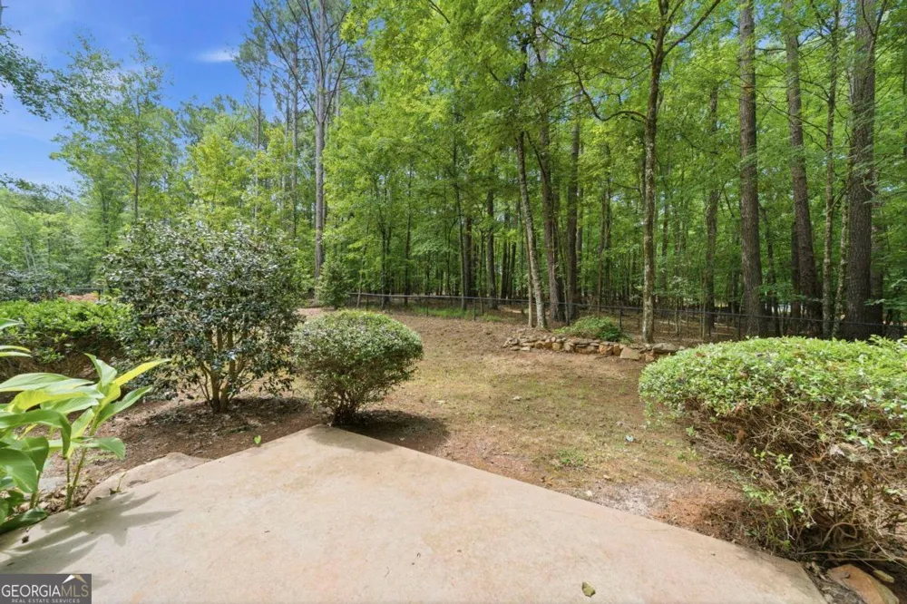 372 East Riverbend DR Eatonton, GA 31024