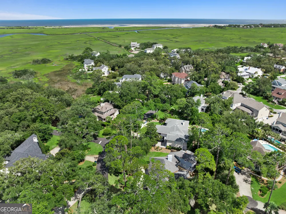 400 Vassar Point DR St. Simons, GA 31522
