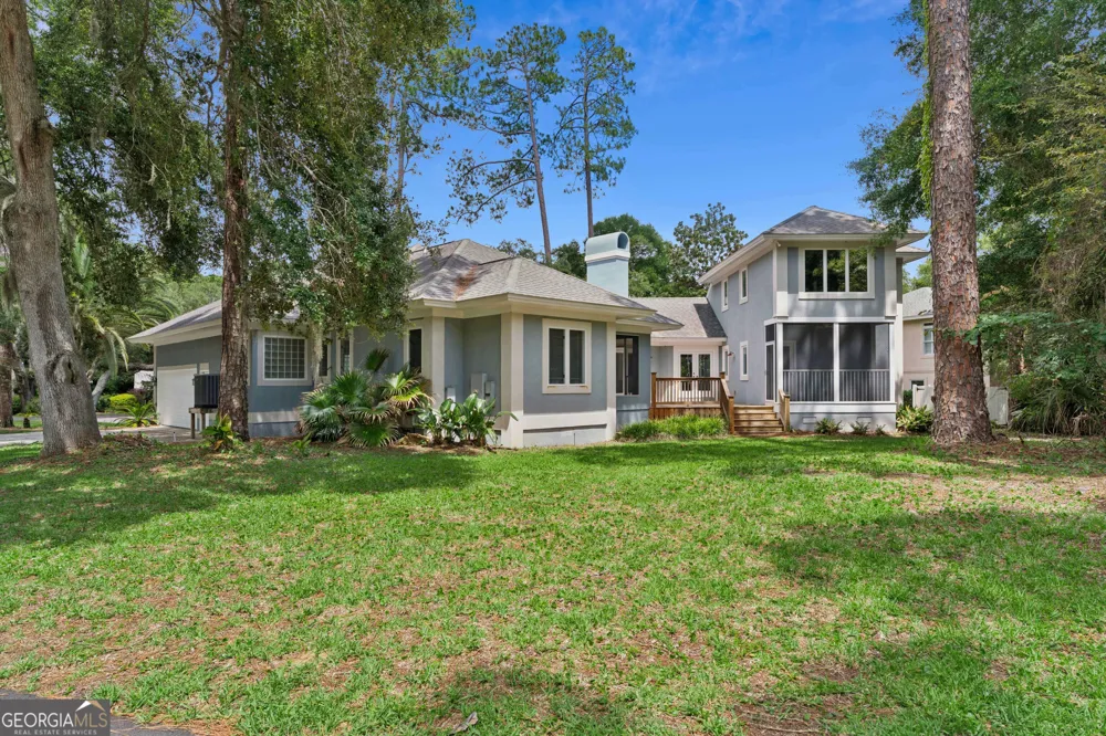 400 Vassar Point DR St. Simons, GA 31522