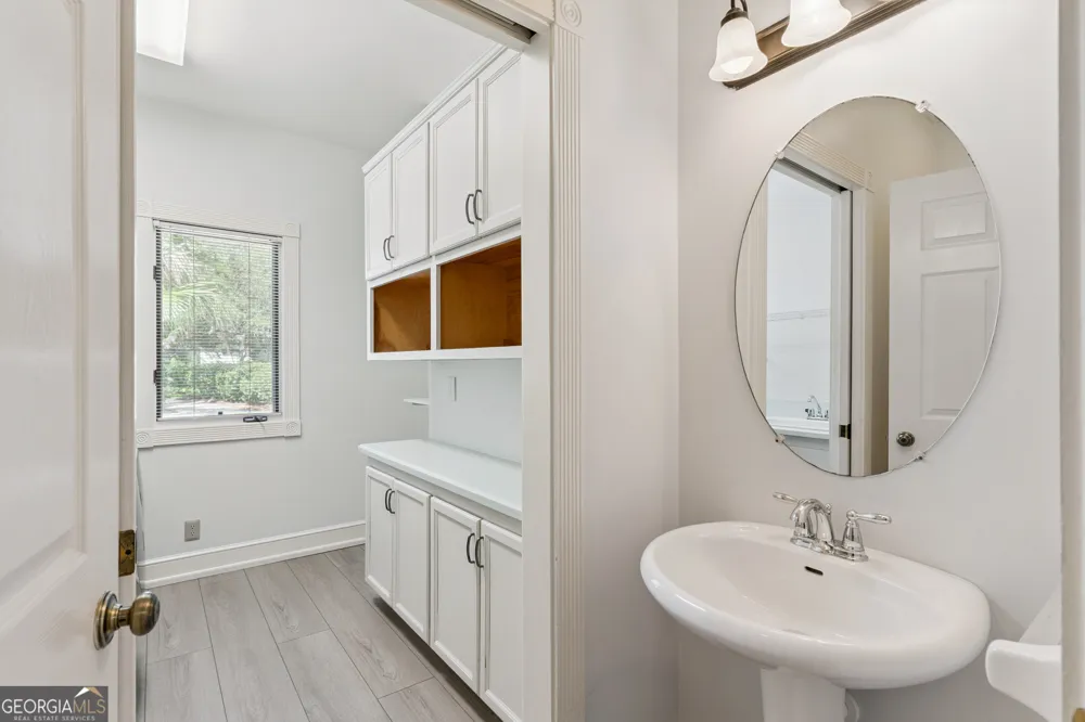 400 Vassar Point DR St. Simons, GA 31522