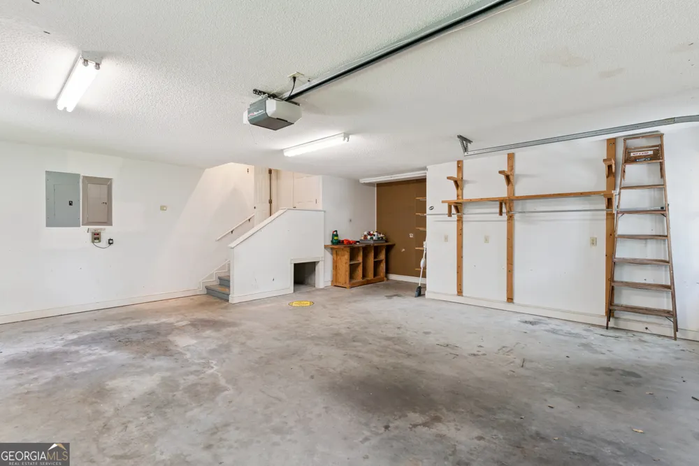 400 Vassar Point DR St. Simons, GA 31522