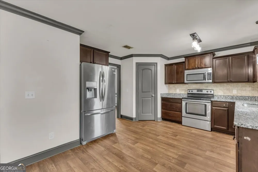 94 Long Way ST NE Ludowici, GA 31316