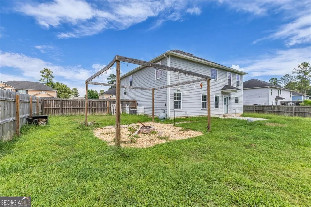 94 Long Way ST NE Ludowici, GA 31316