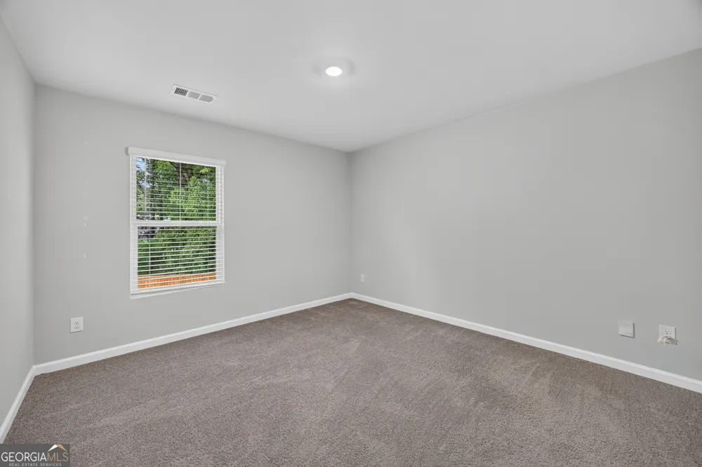 4840 Golden Finch LN SW Powder Springs, GA 30127
