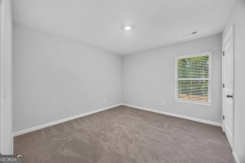 4840 Golden Finch LN SW Powder Springs, GA 30127