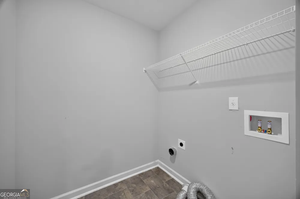 4840 Golden Finch LN SW Powder Springs, GA 30127