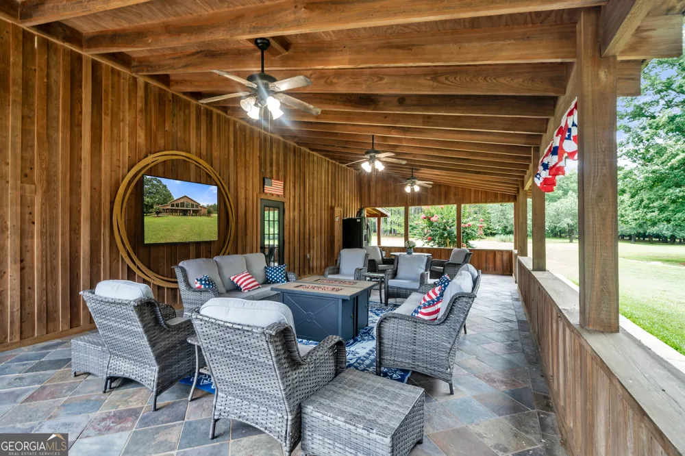20 Hurst RD Ellaville, GA 31806