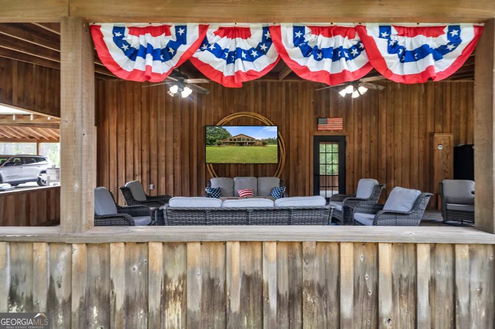 20 Hurst RD Ellaville, GA 31806