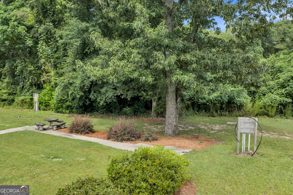 20 Hurst RD Ellaville, GA 31806