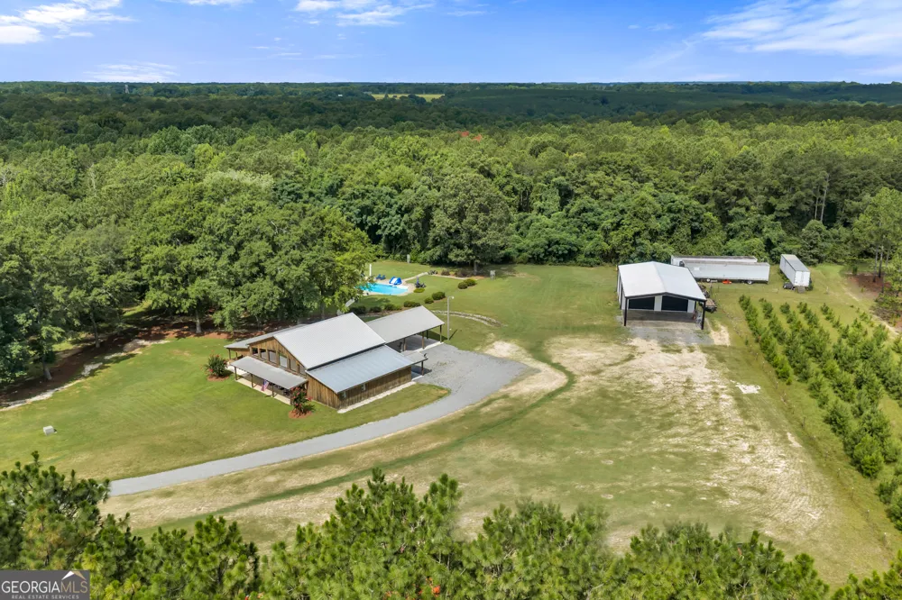 20 Hurst RD Ellaville, GA 31806
