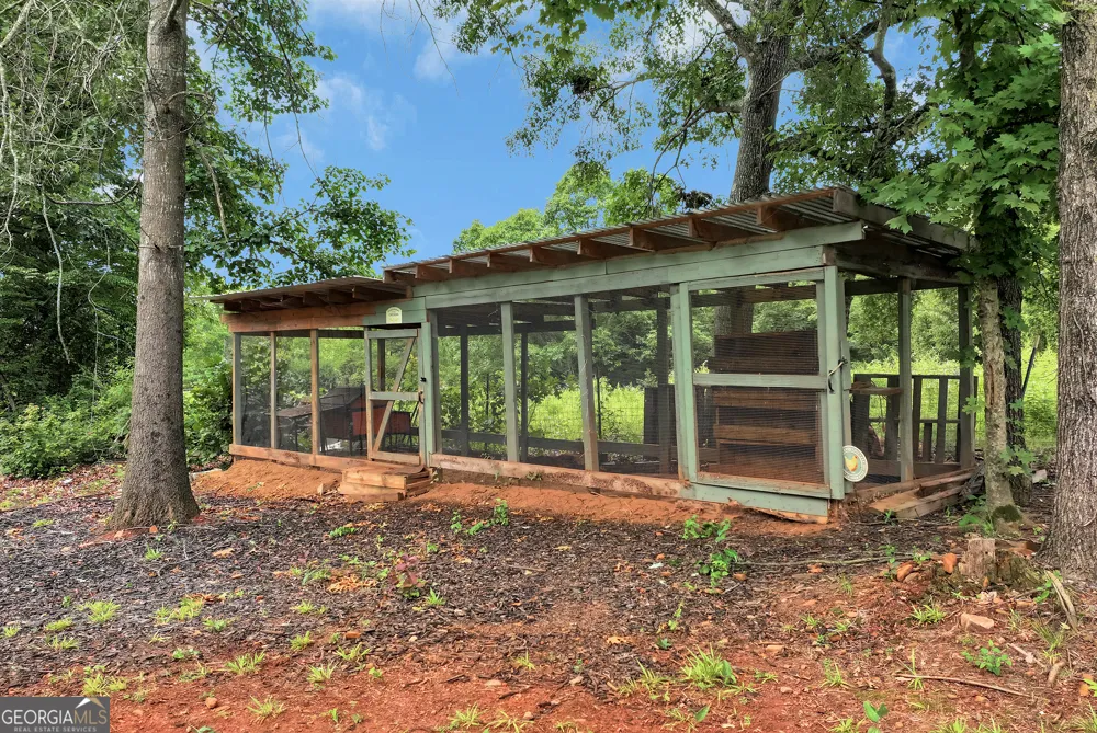515 Forest Lake RD Pendergrass, GA 30567