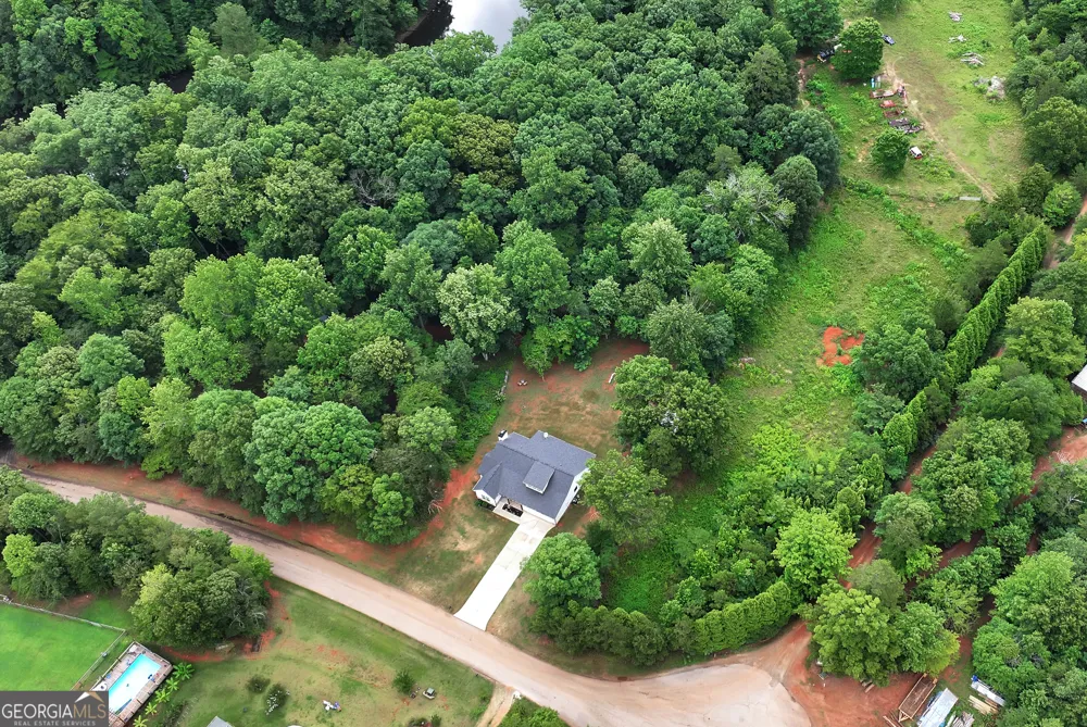 515 Forest Lake RD Pendergrass, GA 30567