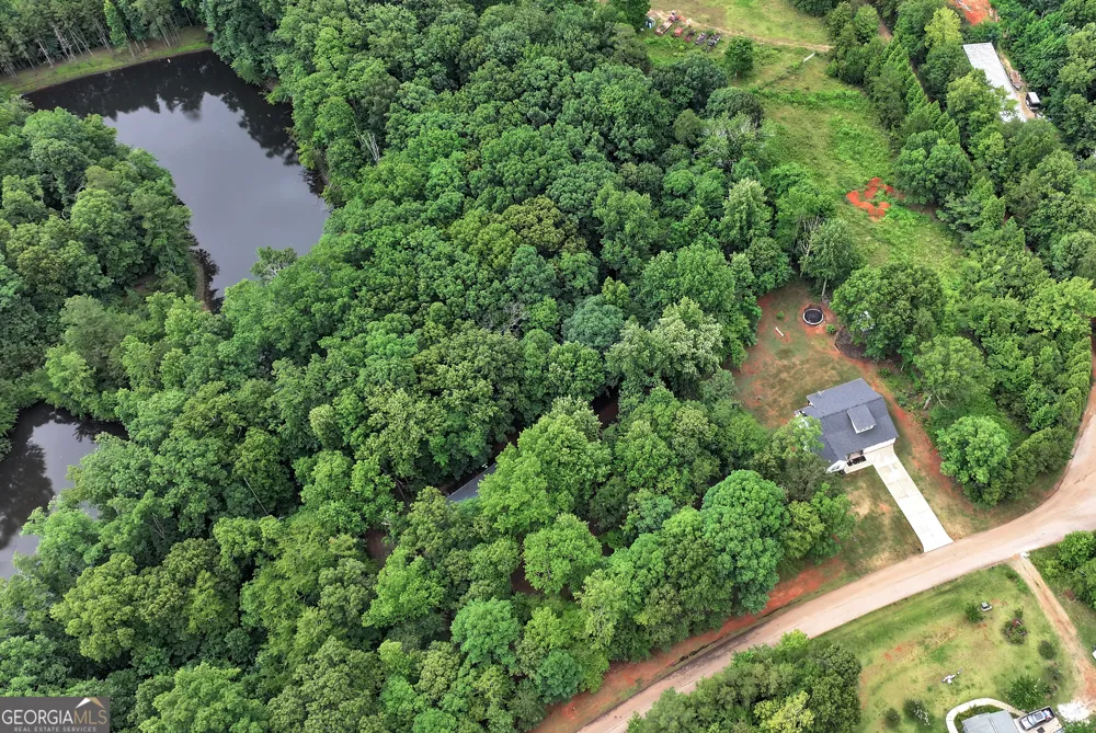 515 Forest Lake RD Pendergrass, GA 30567