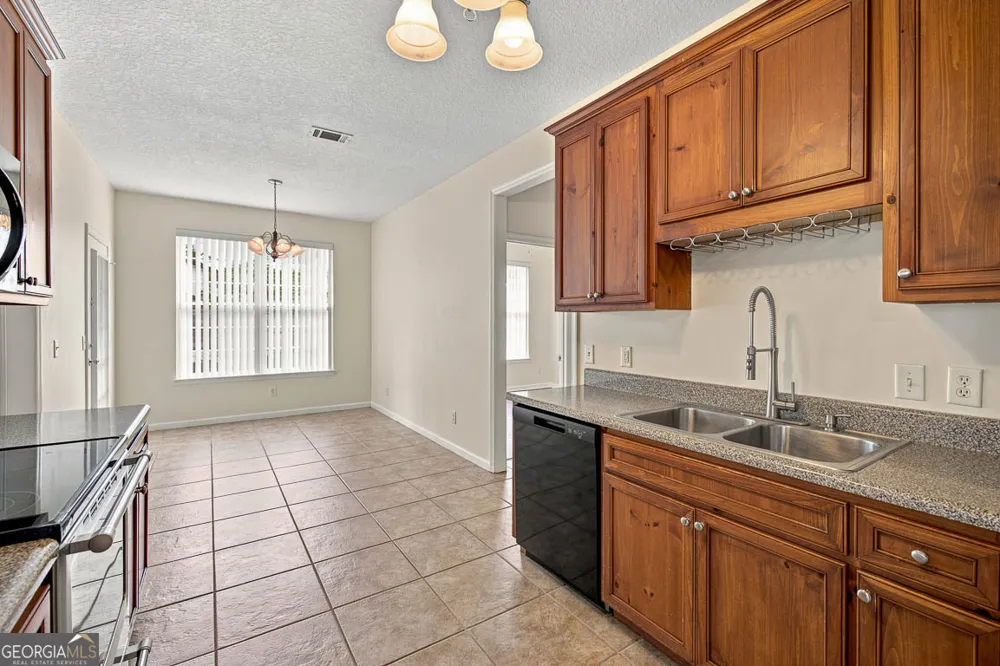148 Drayton CIR Brunswick, GA 31525