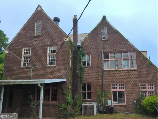 1107 N Jefferson ST Albany, GA 31701