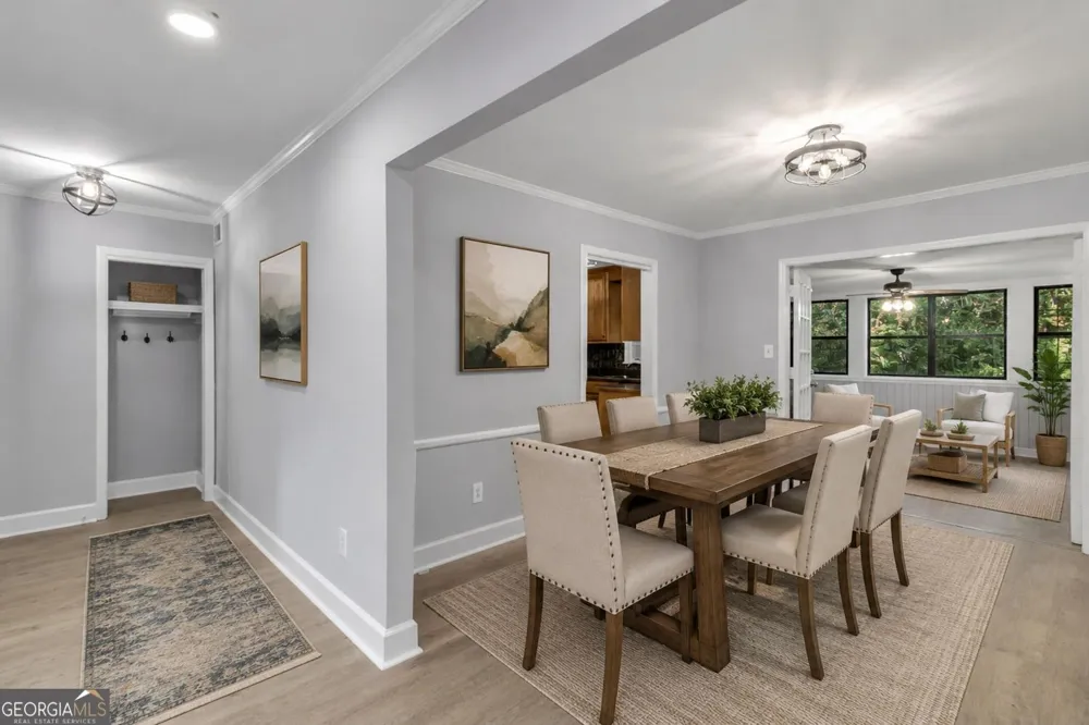 100 NW LA-Rue PL Atlanta, GA 30327