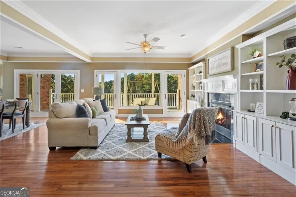 55 Rocky CIR NE White, GA 30184