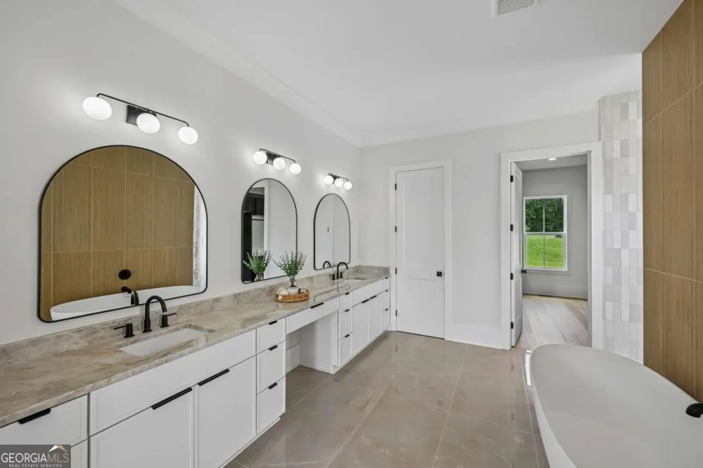 3263 N Bogan RD Buford, GA 30519
